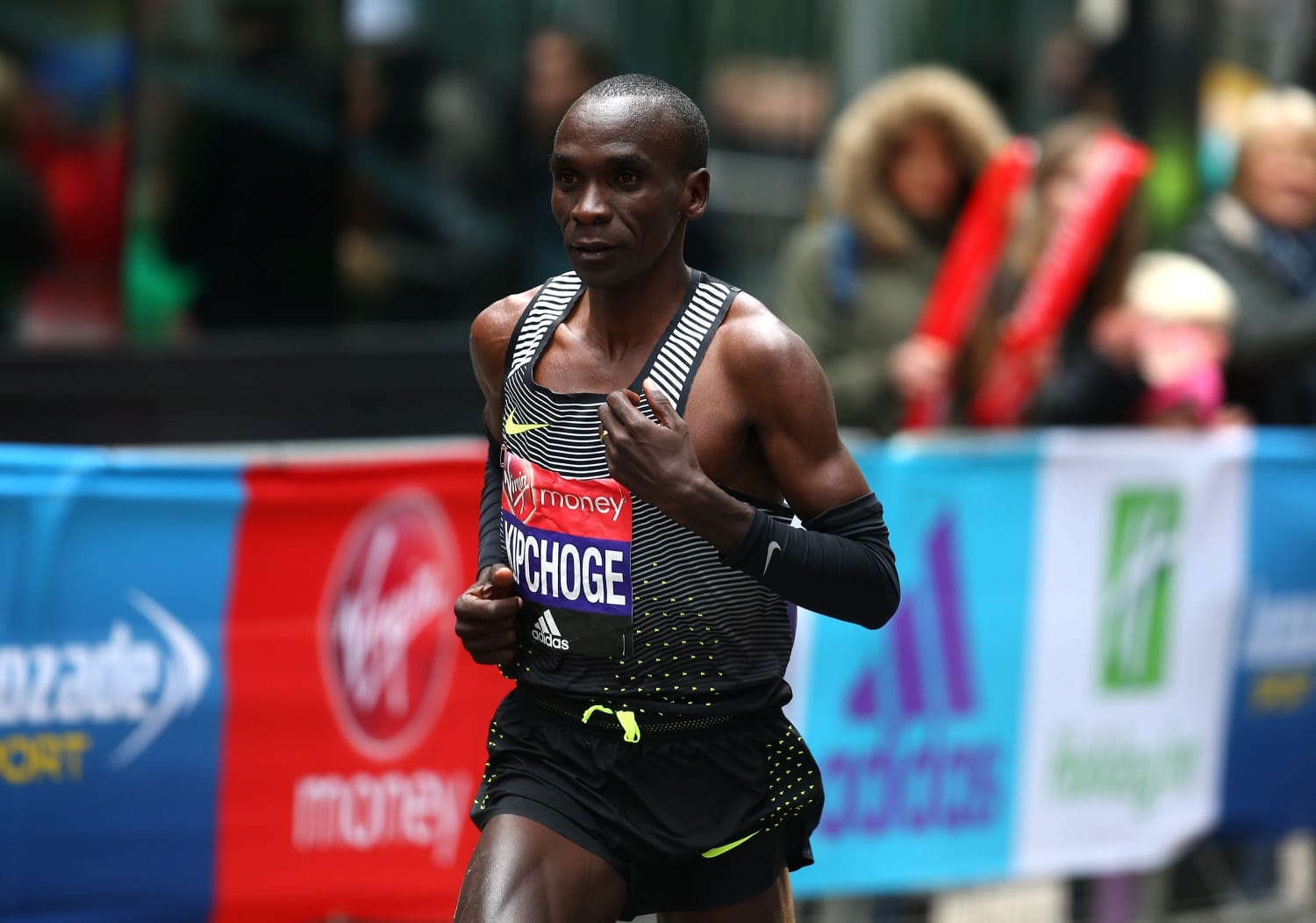 Eliud Kipchoge aahidi kurejea kwa kishindo katika riadha zitakazoandaliwa mwaka ujao