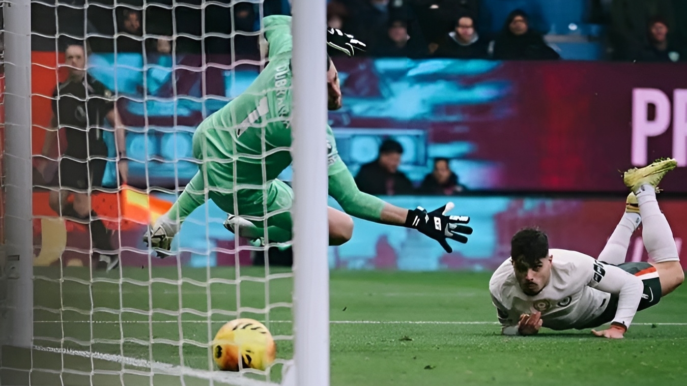 Chelsea Yapanda Nafasi ya Pili Jedwalini